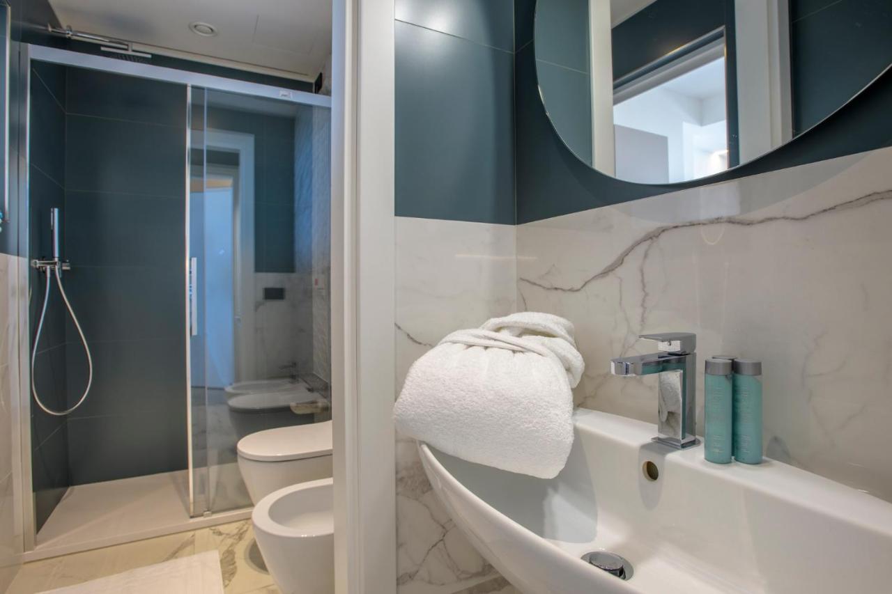 Vistamare Luxury Retreat Apartment Sestri Levante Ngoại thất bức ảnh